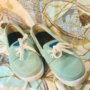 📍Luid Soft mint green loafers 📍